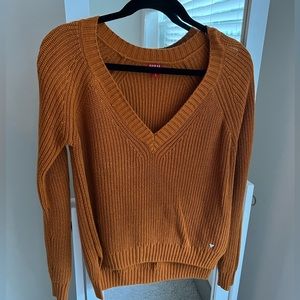 GUESS Sweater Womens chunky knit in Mustard Yellow (Size Small)